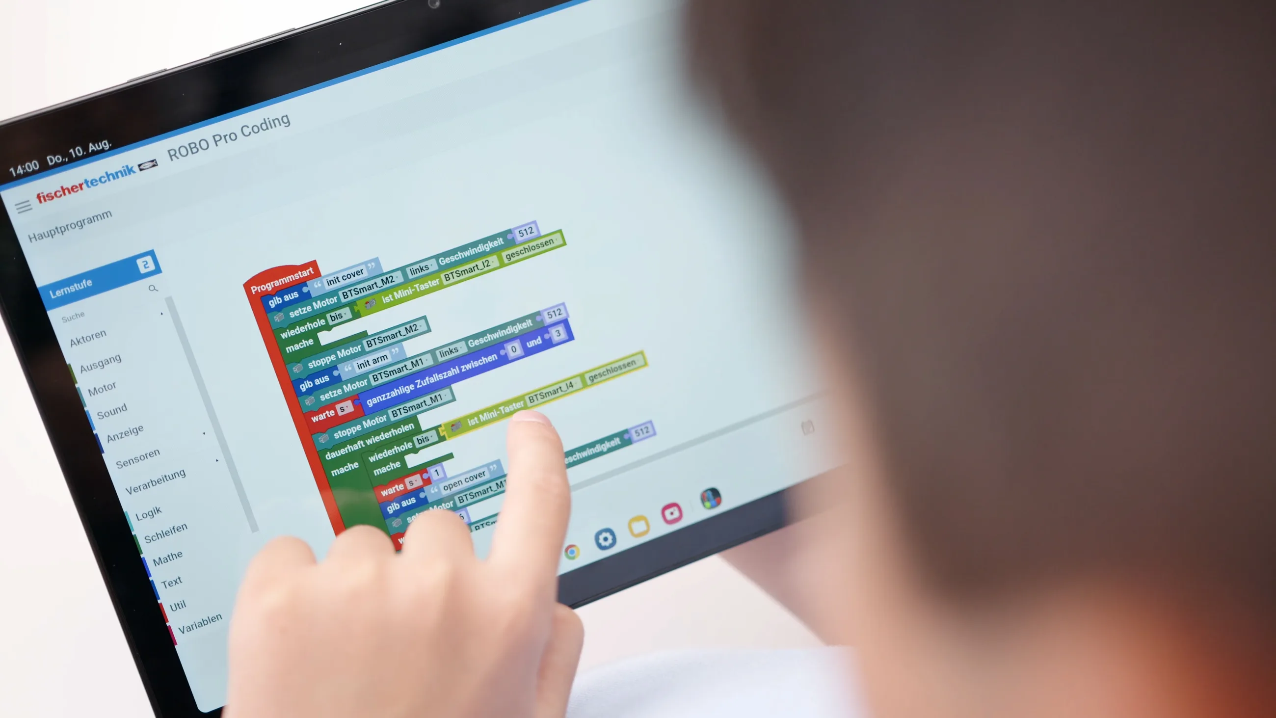 Programación visual de un robot Fischertechnik en una tablet